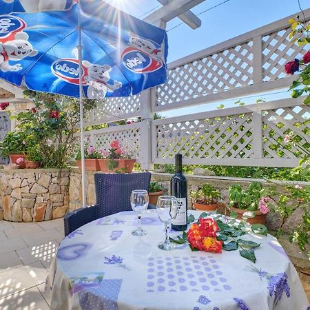 Apartment Neno - Terrace & Parking Veli Lošinj Εξωτερικό φωτογραφία