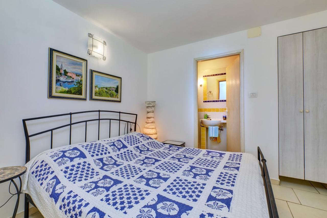 Apartment Neno - Terrace & Parking Veli Lošinj Εξωτερικό φωτογραφία