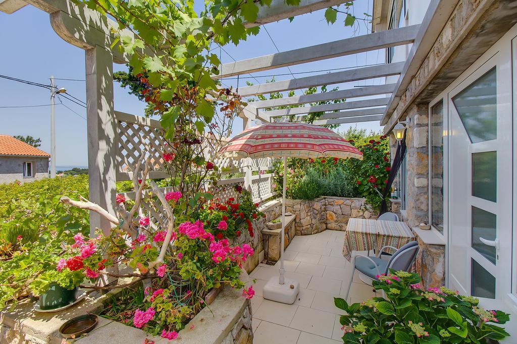 Apartment Neno - Terrace & Parking Veli Lošinj Εξωτερικό φωτογραφία