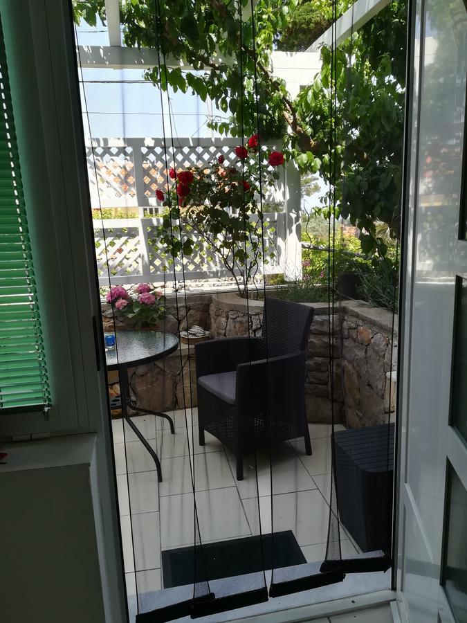 Apartment Neno - Terrace & Parking Veli Lošinj Εξωτερικό φωτογραφία