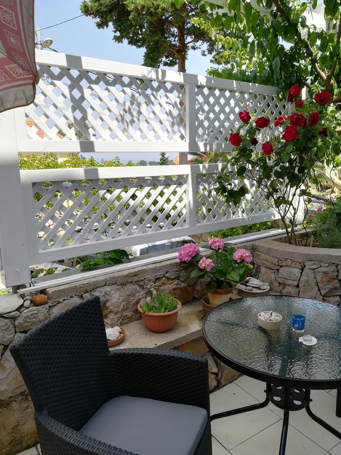 Apartment Neno - Terrace & Parking Veli Lošinj Εξωτερικό φωτογραφία
